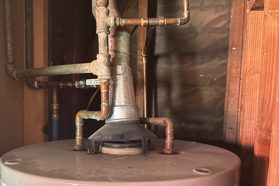 Electric water heater with new copper connections